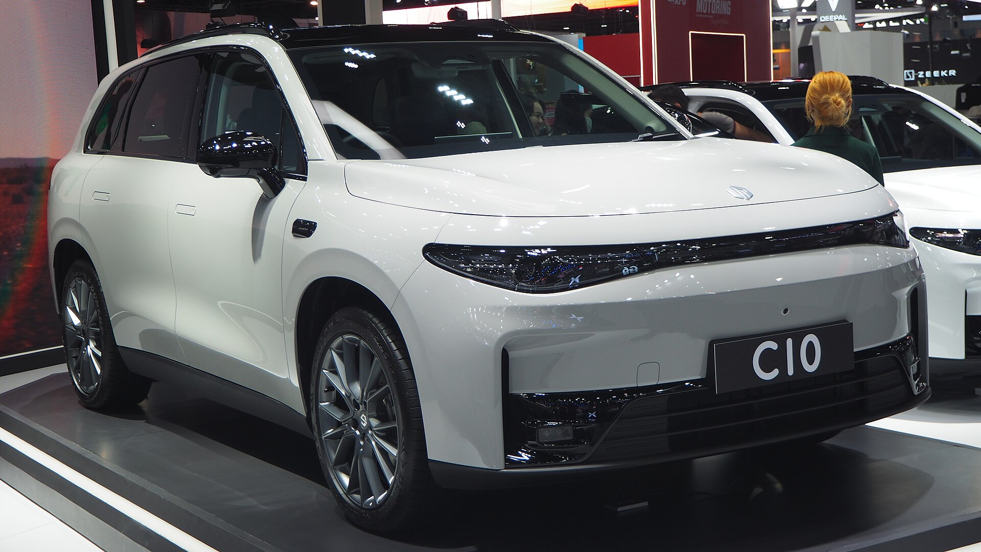LEAPMOTOR C10 DESIGN